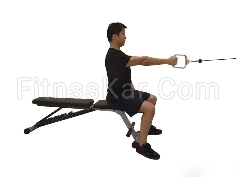 زیر بغل قایقی سیم کش تک نشسته - تصویر 1