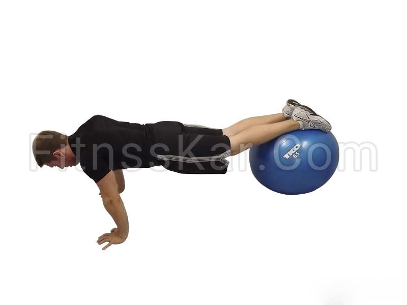 شنا پا روی توپ ورزشی - تصویر 1